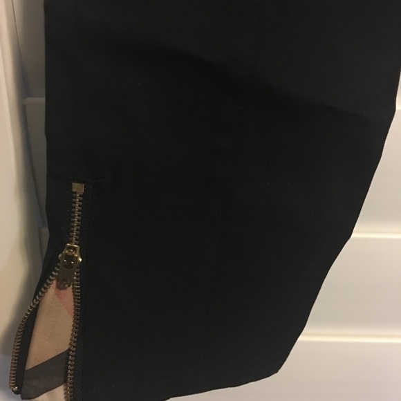 Brand New Burberry Pant - Picture 6 of 7
